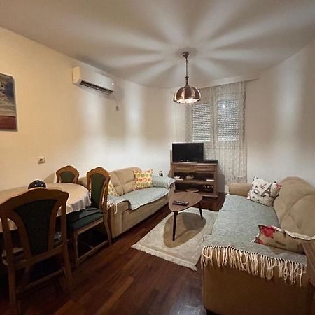 Apartment Sara Подгориця Екстер'єр фото