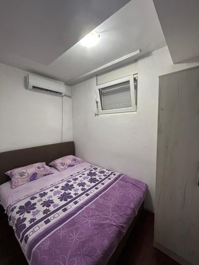 Apartment Sara Подгориця Екстер'єр фото