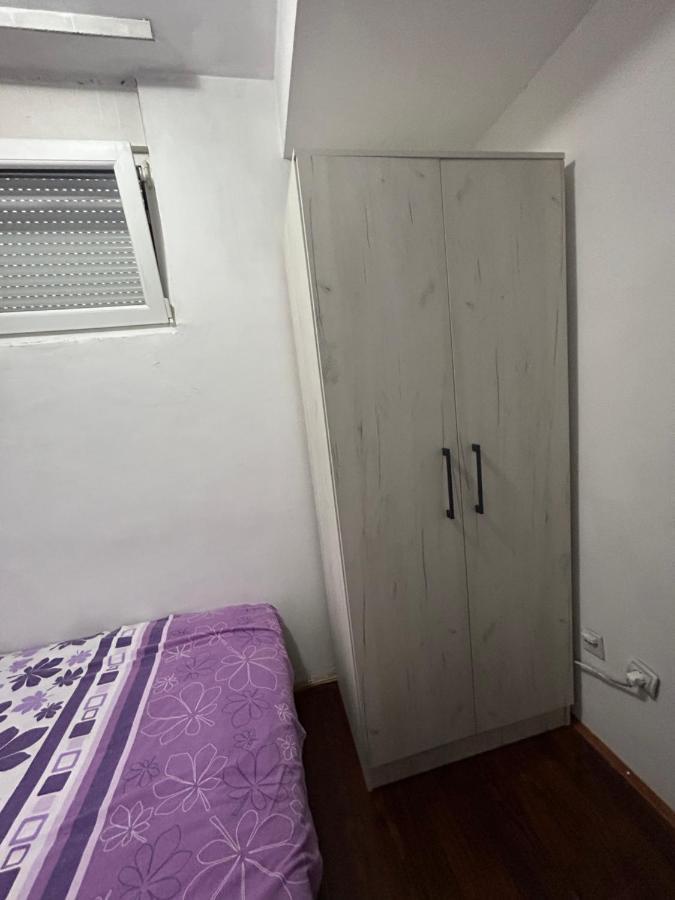 Apartment Sara Подгориця Екстер'єр фото